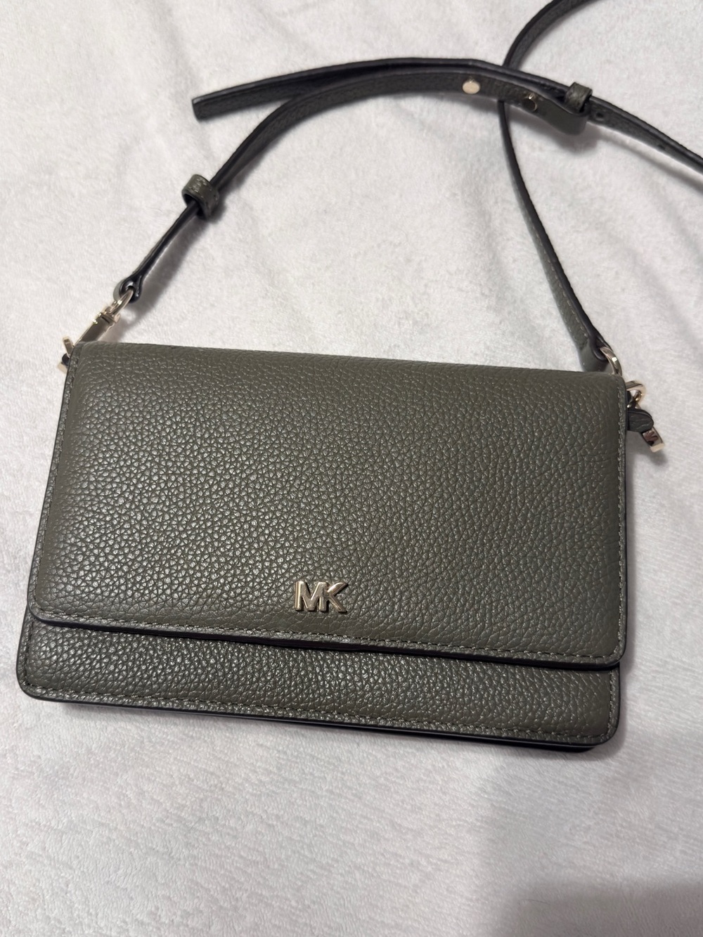 Green Michael Kors Crossbody Wallet